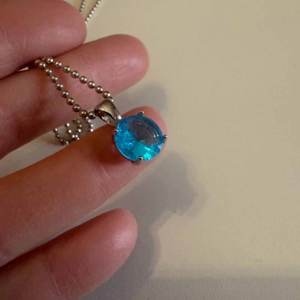 925 Sterling Silver 5A Zirconia Blue Topaz Radiant  Pendant Necklace